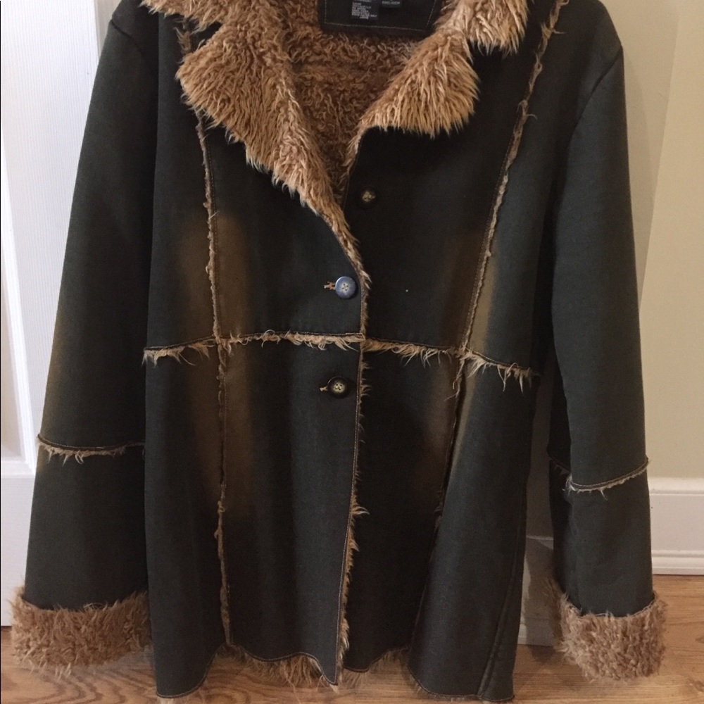 SISTERS MINT CONDITION DENIM JACKET